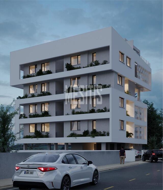 apartment-17408c18-721c-4081-9dcd-7aa1a209d573_Wtr.jpg