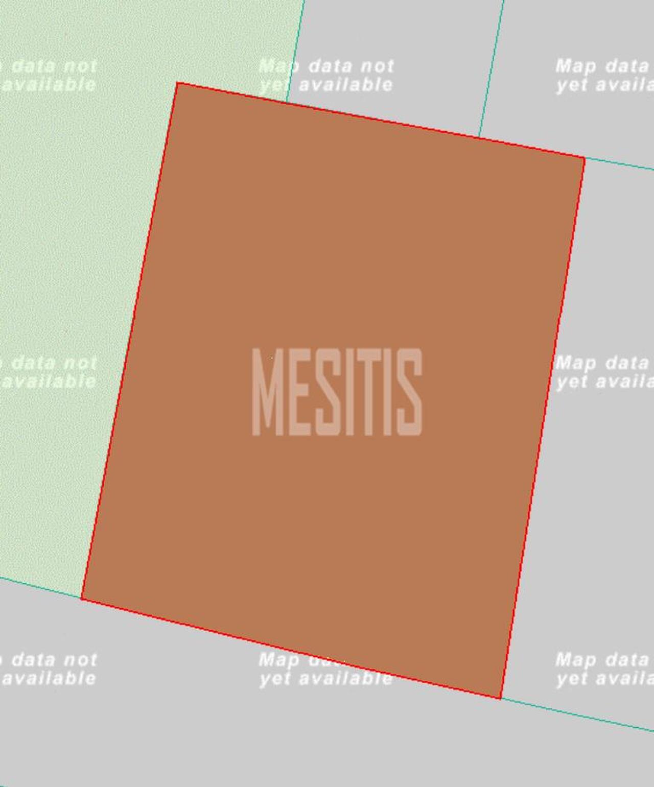 plot-98c068b8-df35-401c-9358-e8e488eae178_Wtr.jpg