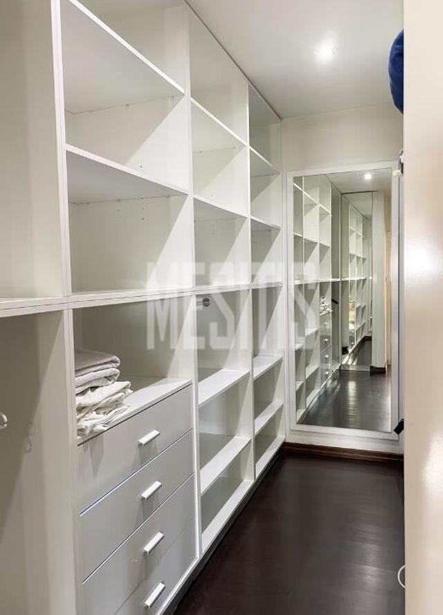 apartment-13a838c0-ff99-4191-beed-4d9c437f30f3_Wtr.jpg