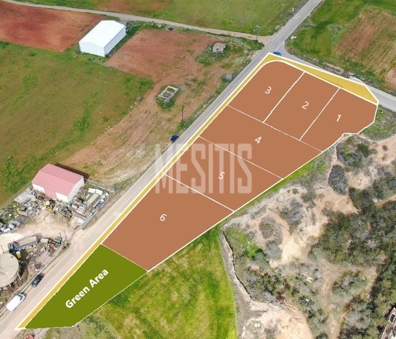 Residential Field with Planning Permit for Division into 6 Plots in Palaiometocho, Nicosia – photo 1