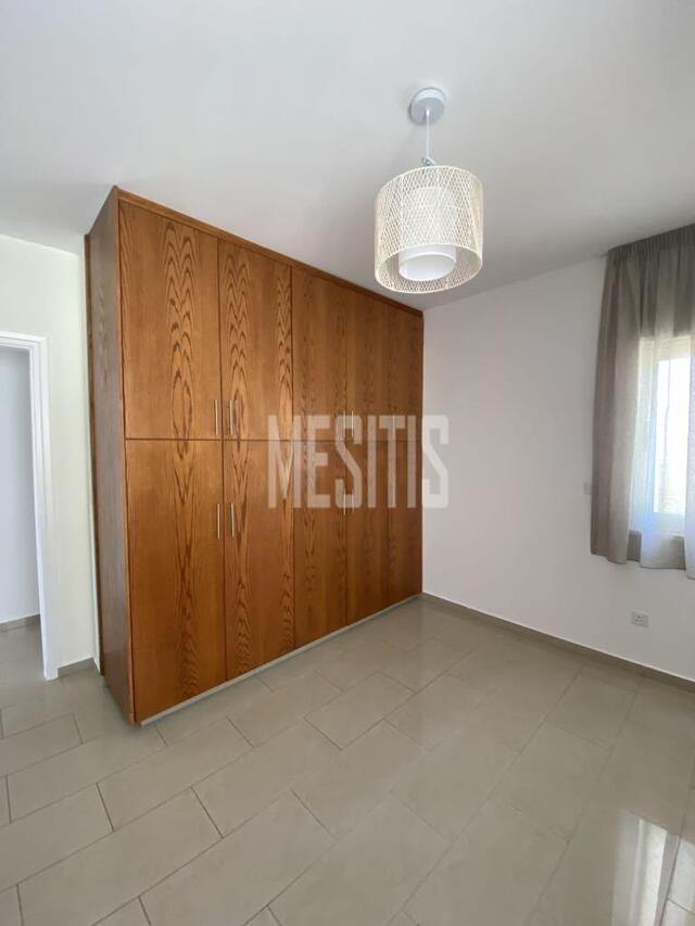 apartment-41c19419-3d89-439d-9308-09013459c856_Wtr.jpg