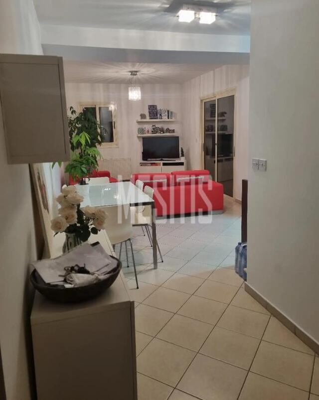 apartment-cf877dba-ddf4-4d24-815f-d200d43d2cac_Wtr.jpg