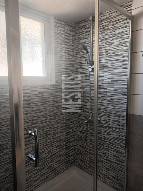 apartment-edb06468-c6df-48ae-b7a3-6f83e8588f3a_Wtr.jpeg
