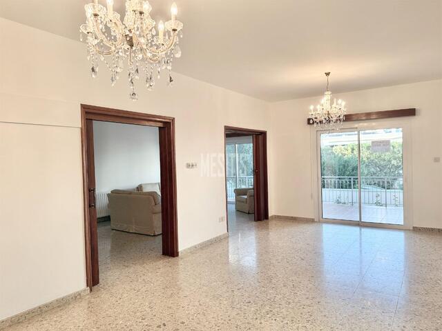 detachedHouse-90038d5f-7bec-4e33-9108-b16773ea6030_Wtr.jpg