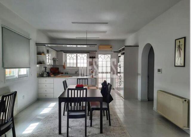 detachedHouse-513d7c81-29c1-4b52-b54a-7f05b3cf3db6_Wtr.jpg