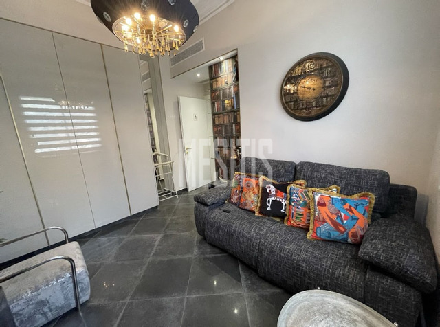 apartment-1be6e1f5-d181-42f6-8504-07377734a9e2_Wtr.png