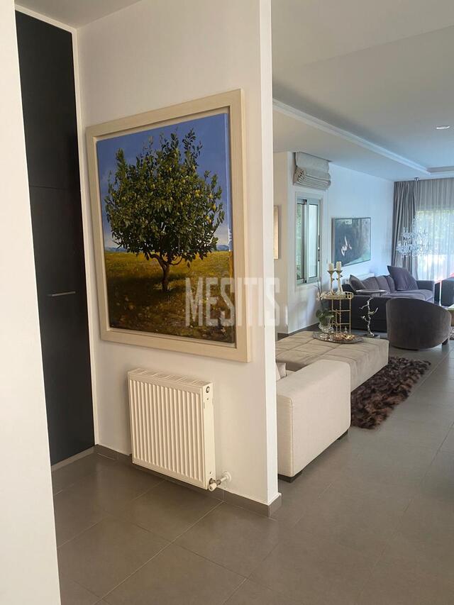detachedHouse-05b191aa-8dc7-4742-ace6-f1e0652bd393_Wtr.jpg