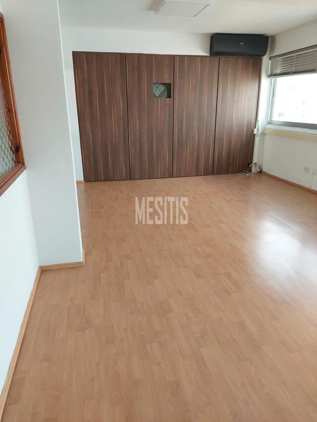 entireBuilding-33c9b617-ab4b-448e-b139-5725b70cef81_Wtr.jpeg