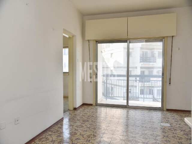 2 Bedroom Apartment For Sale In The Center Of Larnaka – photo 1