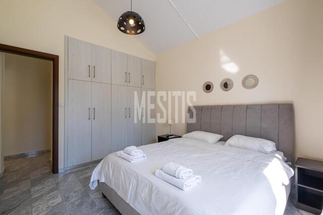 apartment-2cfbfa35-9c86-48c2-b228-d0b942bb40bd_Wtr.jpg