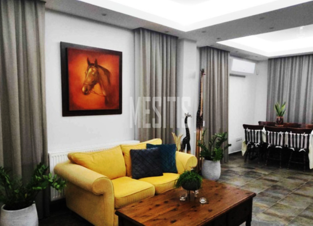 detachedHouse-32b6cfc3-de5b-435d-ae4a-a5df628c375f_Wtr.png