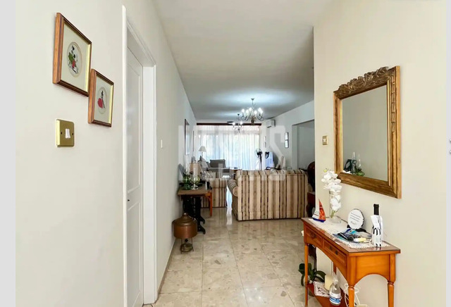 apartment-1ea17573-7ec3-4ce7-88b1-9442302f80b9_Wtr.png