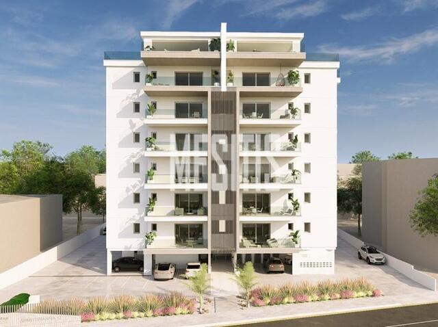 apartment-b5c7b4b2-8331-4c94-9cc6-2b29edd75fe4_Wtr.jpg