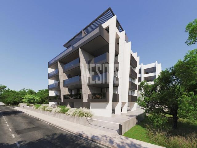 apartment-ab720cfd-51bf-41f5-a2d9-1ca47672f5f7_Wtr.jpeg