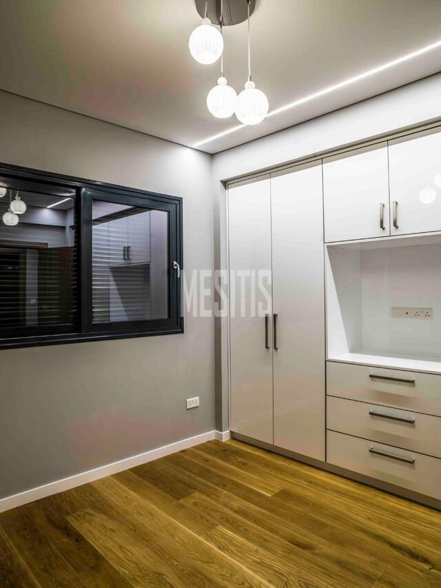 apartment-a9b03cd9-7ab8-4829-abf0-0fb8e7c8e0a3_Wtr.jpg