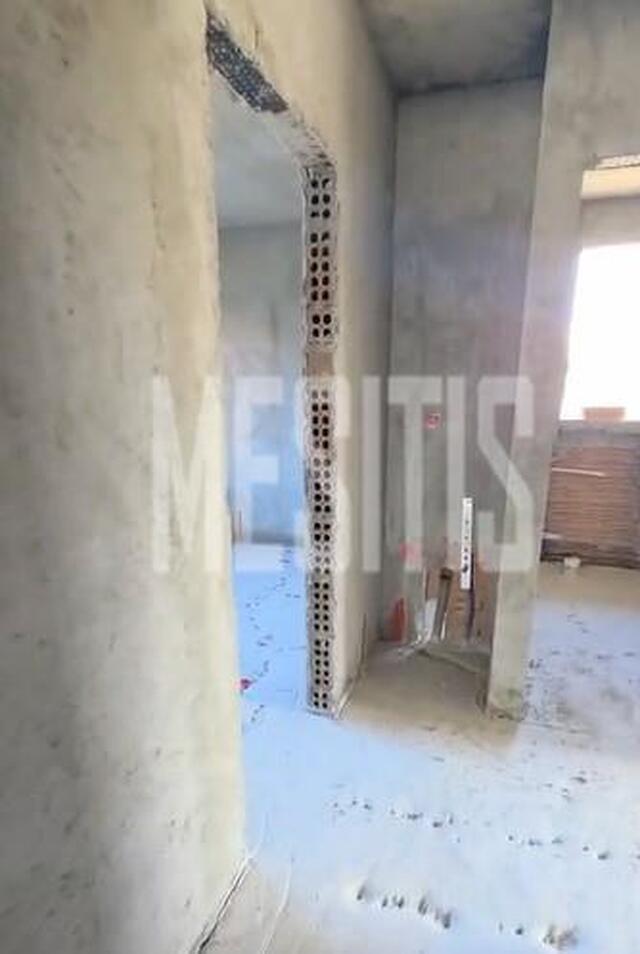 apartment-9ab38b46-234a-4eb5-9ac9-54e66adaad0f_Wtr.jpg