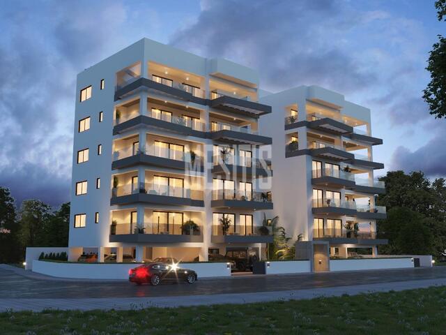 apartment-3cde826a-8390-4f2c-80ea-3a29672ca80e_Wtr.jpeg