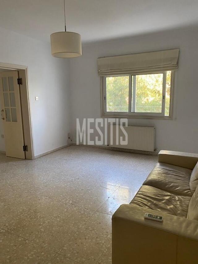 apartment-e578d8c4-11c6-4374-a1fe-66c2acb47c2e_Wtr.jpeg