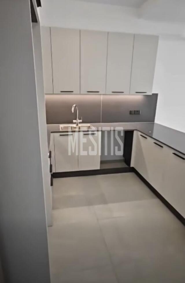 Ready to Move In 2+1 Bedroom Penthouse With Roof Garden For Sale In Aradippou, Larnaka - Close To Mall – photo 3