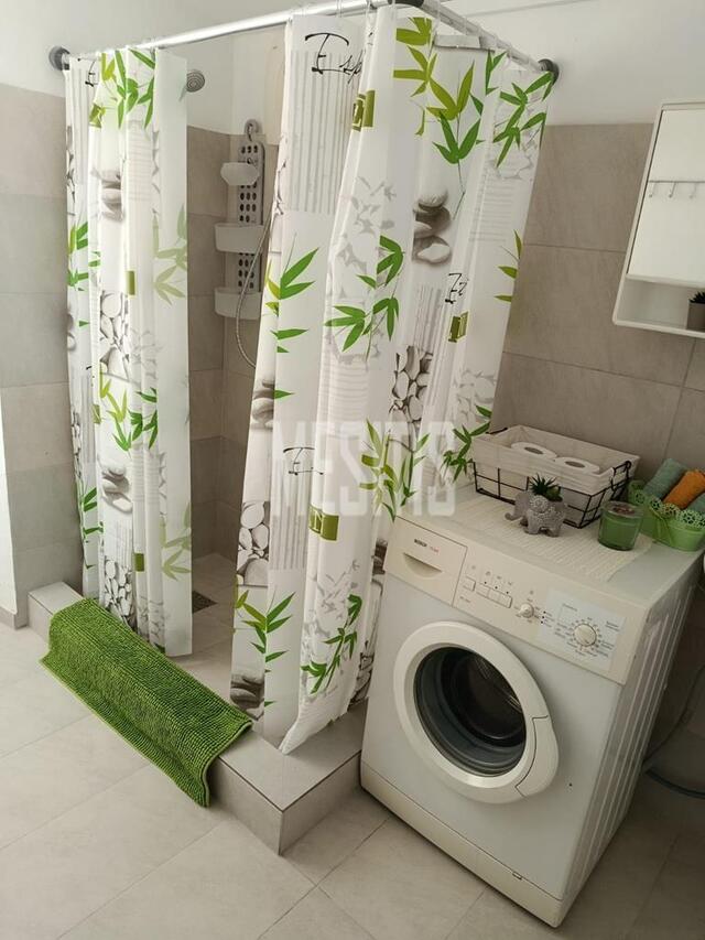 apartment-535923f7-b74d-41e6-9cdd-ff9995020740_Wtr.jpg