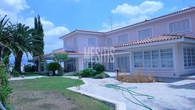 detachedHouse-4d180a6a-8215-485c-b533-c1120609411e_Wtr.jpeg