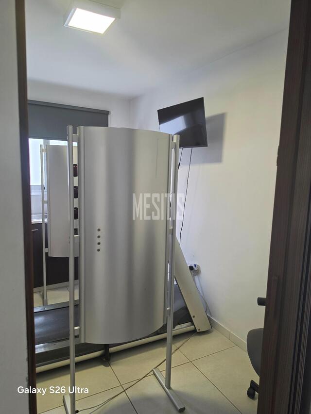 office-6076e3d3-960a-4dcb-9ec7-23822c241793_Wtr.jpg