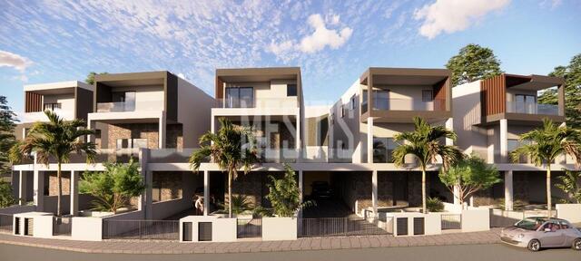 detachedHouse-7f9f009f-ea47-4d1c-8206-d7af62bdb8f5_Wtr.jpg