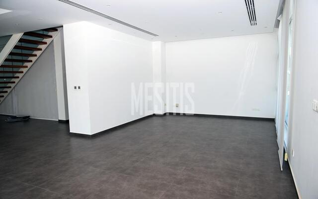 detachedHouse-f80252b6-39b6-4dd0-9a56-ae4cdf8cfcfd_Wtr.jpeg