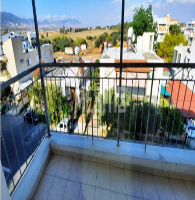 apartment-e435b987-e834-493d-84cd-3807664acd30_Wtr.png