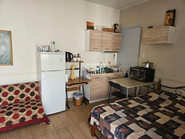studioLoft-c48a46a8-39bc-44ad-8f3e-945d1ae17ad9_Wtr.jpg