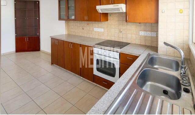 apartment-6aac1ccc-9ffa-45b2-9ec8-c1241966a6d8_Wtr.jpg