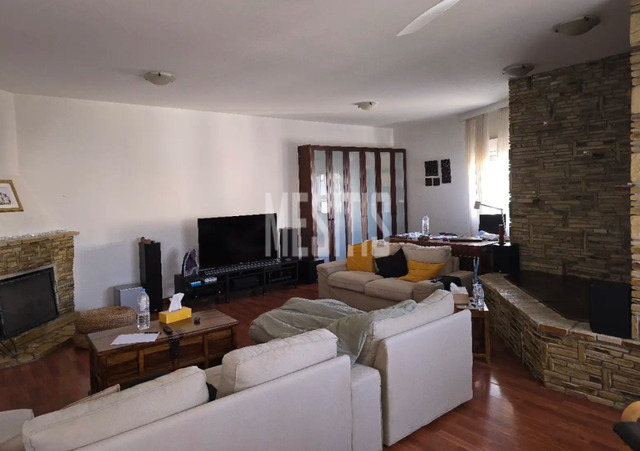 apartment-b07c7390-8f62-4d72-a204-788b6d3ef81a_Wtr.png