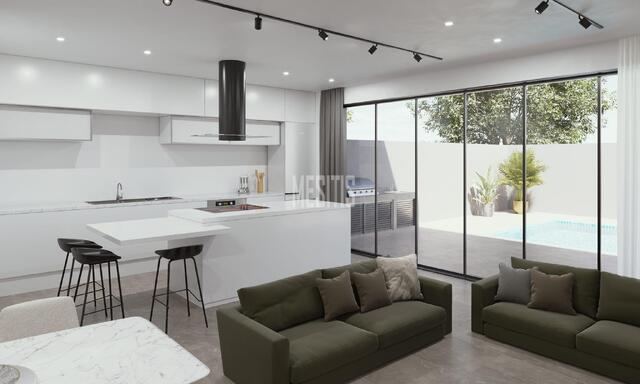 detachedHouse-ab08533b-fd8c-4584-a945-aa4eeb8438f4_Wtr.jpeg