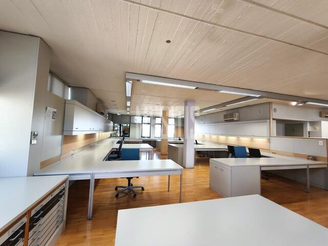 office-0a7d92cb-d72d-4649-8ce5-5354437e74e2_Wtr.jpg