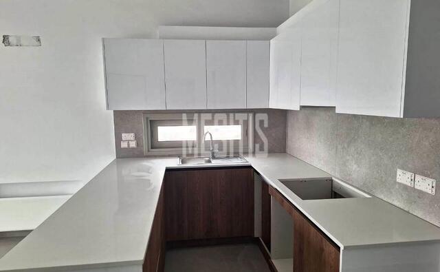 apartment-9eb595f1-2a37-4e20-ae09-f4d7c8556bca_Wtr.jpg