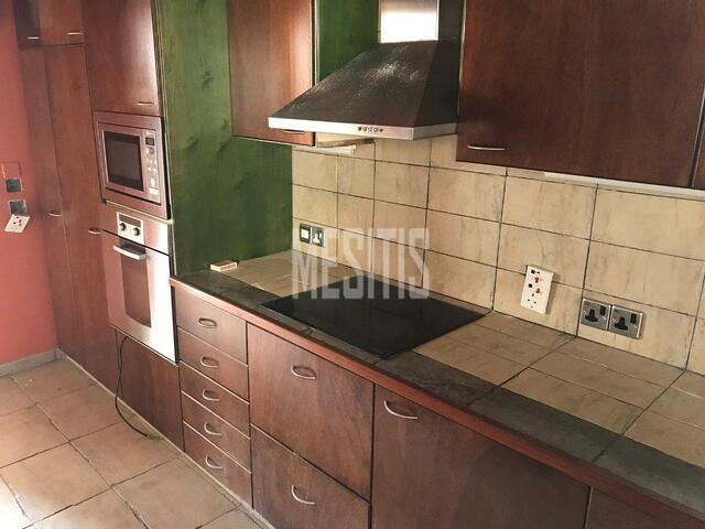 apartment-9c6ab999-3f18-4094-be83-ad1a60ce3cea_Wtr.jpeg