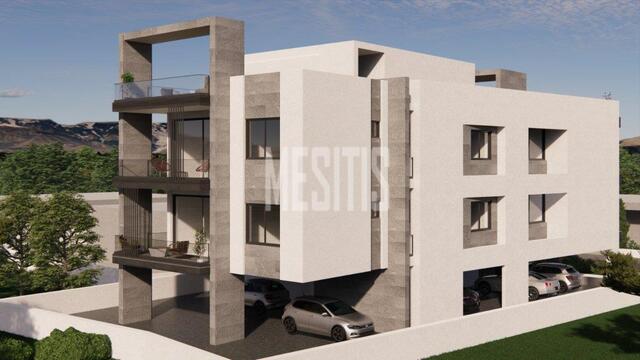 apartment-7df2101c-9e12-4c3d-a78b-cde138c9bcf7_Wtr.jpg