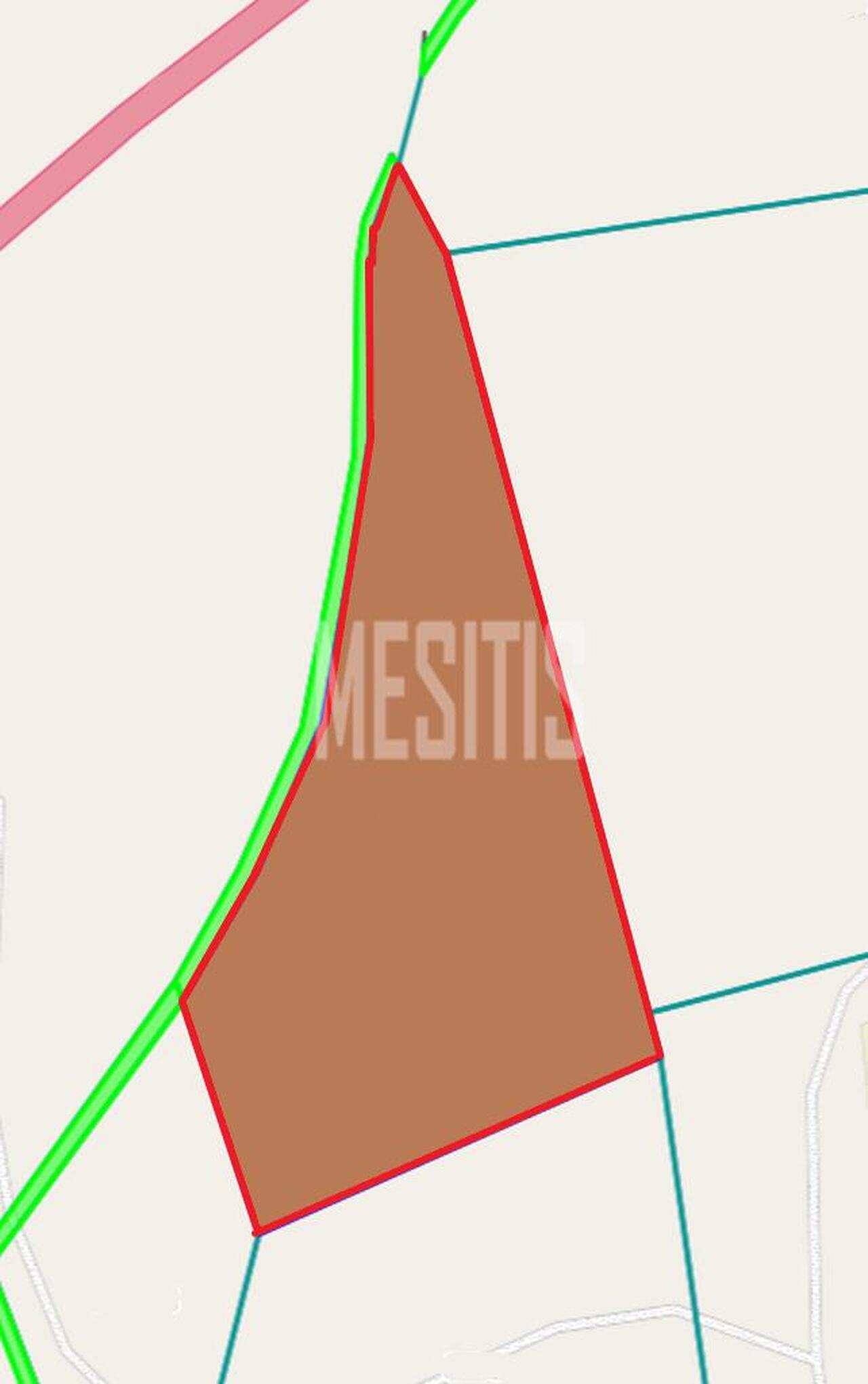 Land Of 3432 sq.m For Sale In Kato Polemidia, Limassol – photo 1