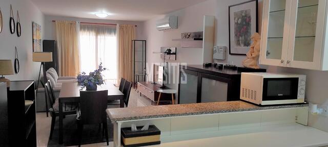 apartment-053da7b3-a2db-445e-912b-bb67ae5b36e4_Wtr.jpeg