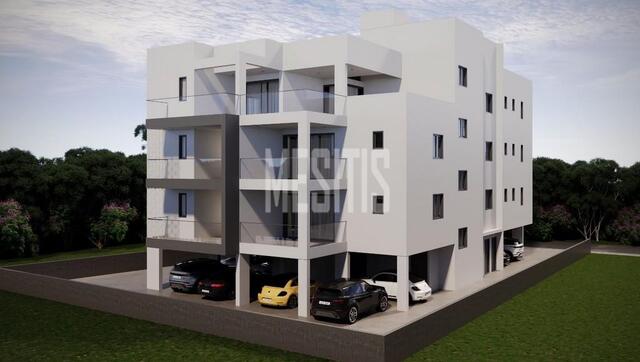 apartment-16ba9c4d-499e-4a69-8fcc-027f6da0a742_Wtr.jpg