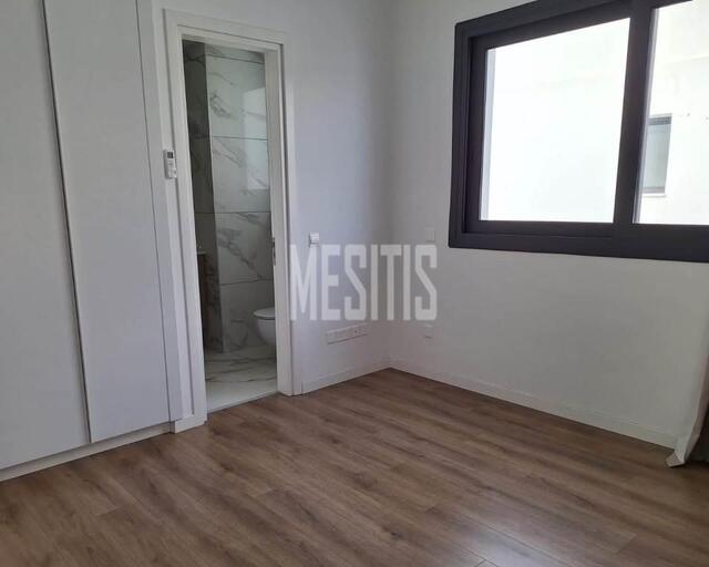 apartment-4386dbc6-6b04-4775-aa9a-04f3cd39e658_Wtr.jpg
