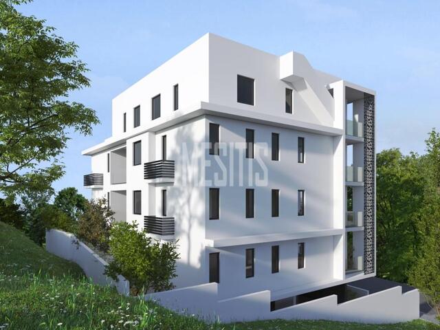 apartment-a3b7072b-2945-4c7c-b067-d98341bfc845_Wtr.jpeg