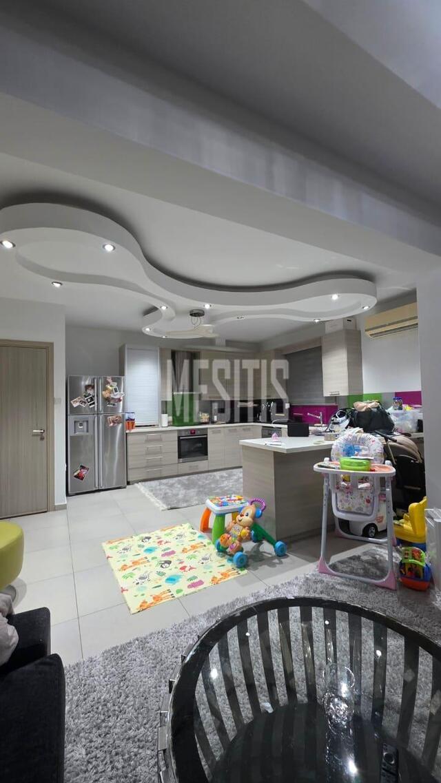 apartment-da7dca20-74c5-4db4-afd8-de4b691e0b77_Wtr.jpg