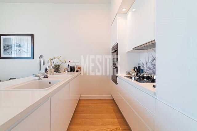 apartment-ff18c4b6-f740-434d-bb6e-d0a294c4b650_Wtr.jpg