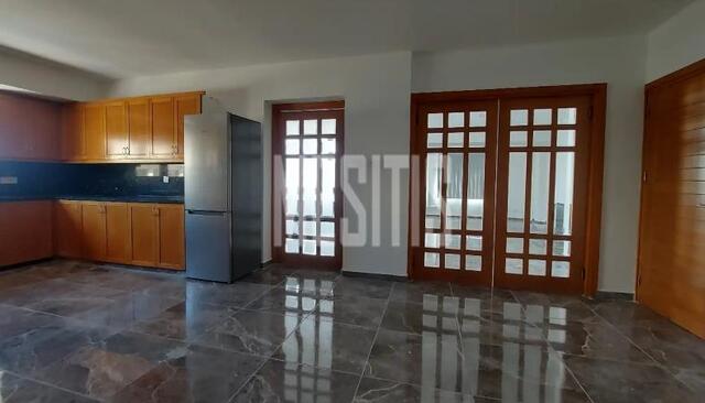 apartment-6f5c9956-d339-43ed-a799-dbd7e2306a0d_Wtr.jpg
