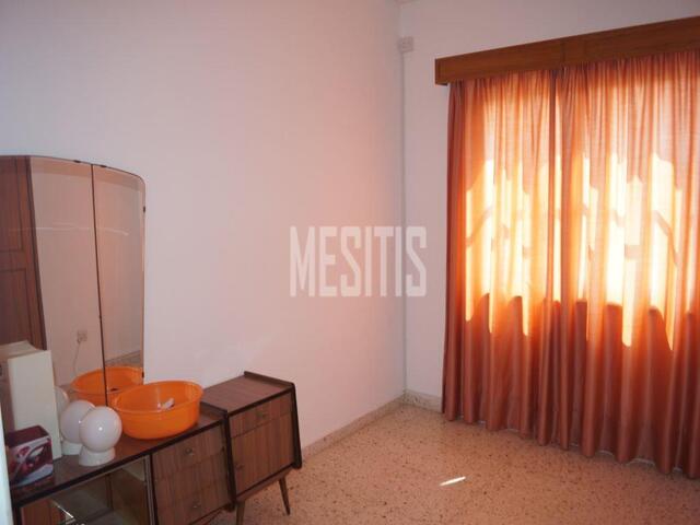 apartment-5cdd12d3-a692-4512-afdc-37481de0c53d_Wtr.jpeg