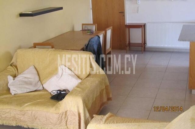 apartment-c44619a5-3ca1-46d3-8dac-6f1b80b54bc7_Wtr.jpg
