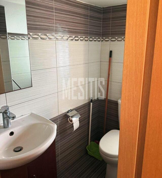detachedHouse-6ebbed48-dff9-4a4d-89d9-766ce0d90b29_Wtr.jpg