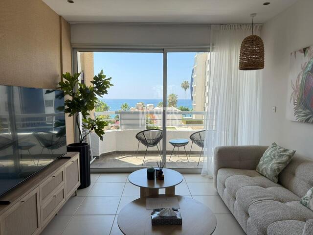 apartment-532ea81d-6ba7-4d75-84c2-e40ab05551a1_Wtr.jpg