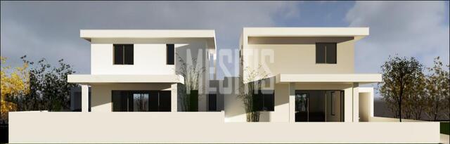 detachedHouse-e693b907-8437-47d5-90d3-463b6fde5125_Wtr.jpg